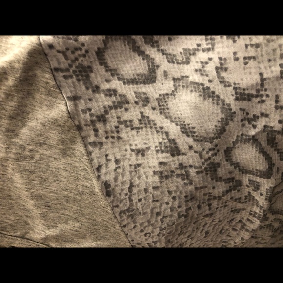 Top - Picture 3 of 3